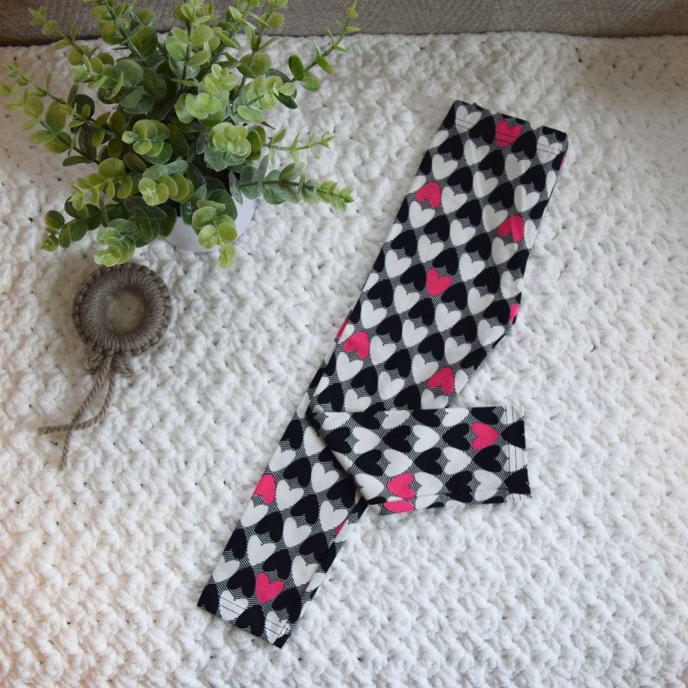 NEW Girls Carters Leggings (Hearts) 3T